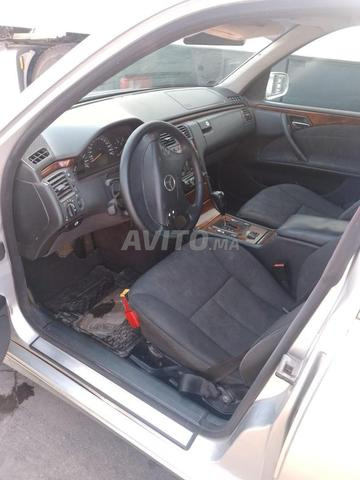 مرسيدس بنز 220 ديزل مانويل 2000 في الجديدة - 2