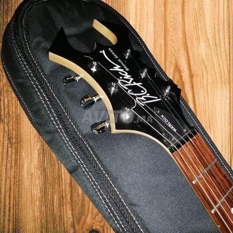 BC Rich Warlock Bronze Series avec Étui Tobago - 2