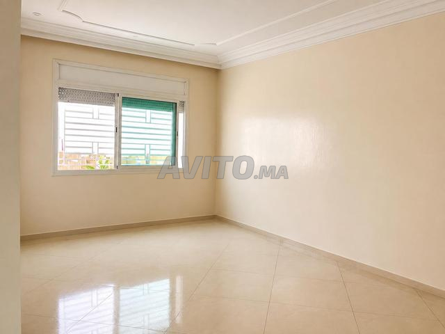 À LOUER BUREAU DE 140 M²-TERRASSE DE 120 M² - 2