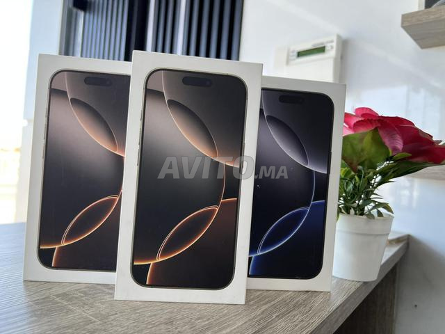 IPHONE 16 PRO 128 ET 256 BOITE FERMEE / MAGASIN