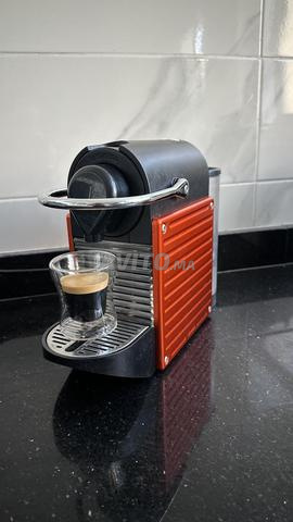 Machines à café Nespresso Pixie garantie 2 mois - 2