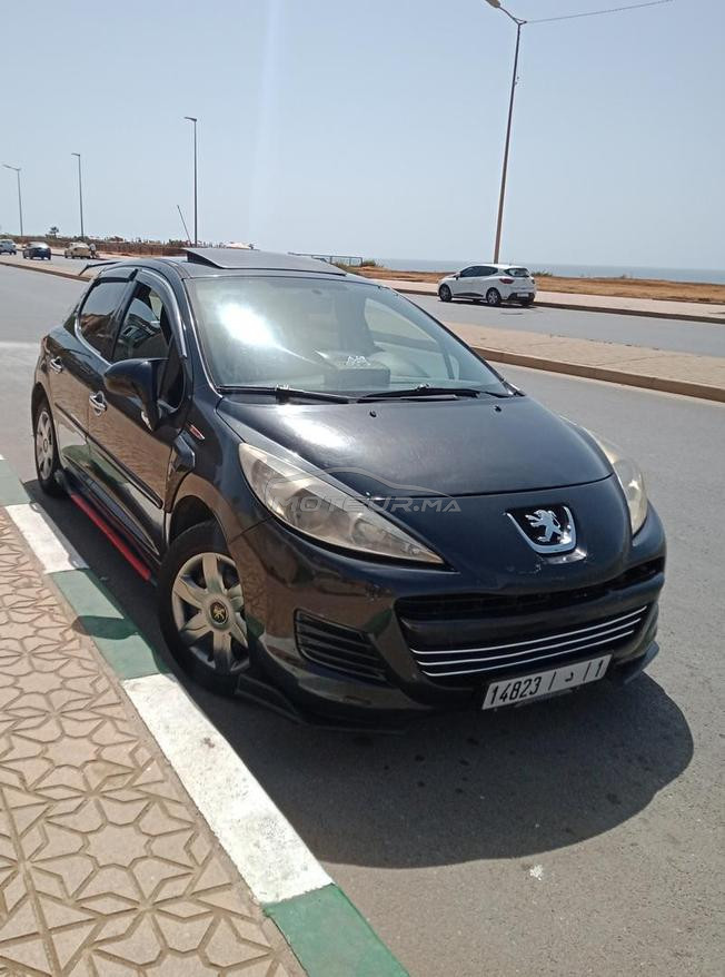 Peugeot 207 Essence Manuelle 2009 à Rabat