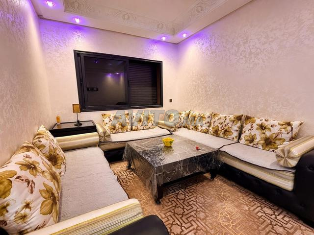 كراء يومي قرب كورنيش الجديدة 🏡 - 2