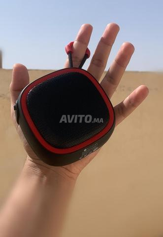 Enceinte Bluetooth Portable Étanche Sans Fil - 2