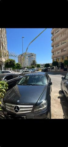 مرسيدس بنز 220 ديزل أوتوماتيك 2011 في طنجة - 2
