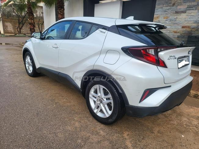 Toyota CHR hybride première main 