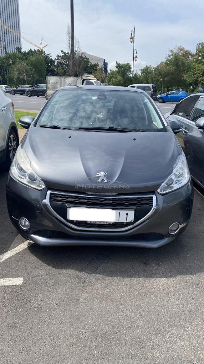 208 model 2013 full option