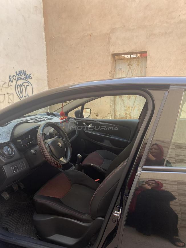 Renault Clio Diesel Manuelle 2015 à Agadir