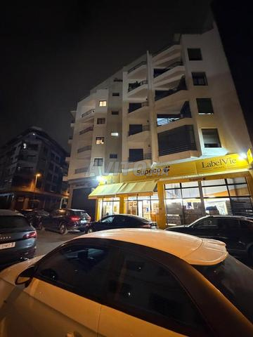 MAGASIN À VENDRE LOUER À SUPECO