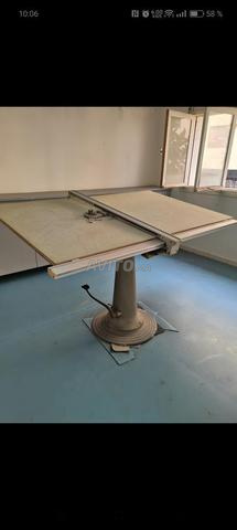 Je mets en vente ma table de dessin originale