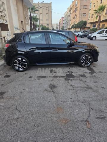 بيجو 208