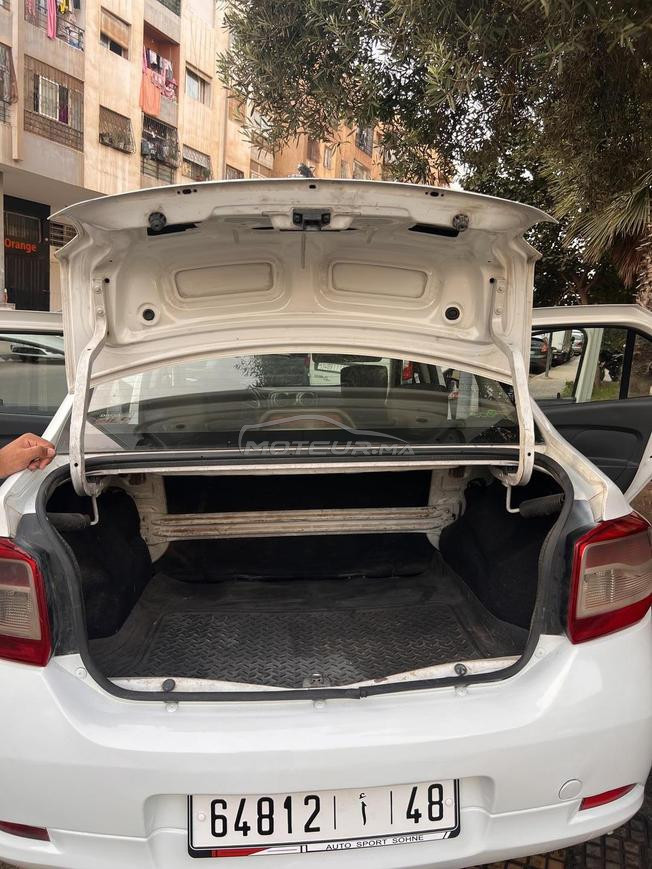Dacia Logan entretien à la maison 