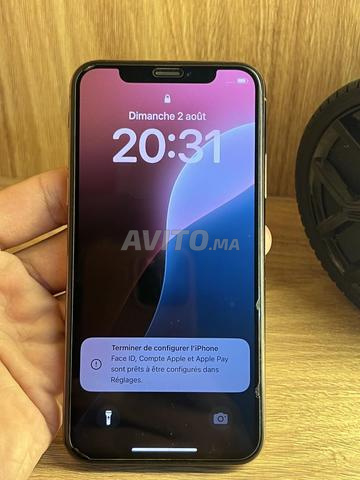 iPhone XS - 2