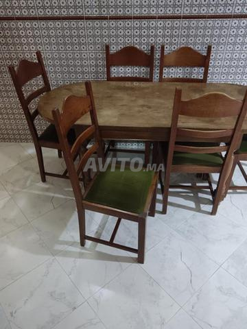 طاولة طعام و 6 كراسي - 2