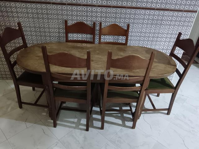 طاولة طعام و 6 كراسي