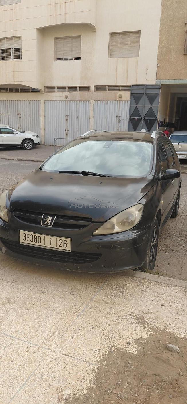Peugeot 308 2011 très bon état 