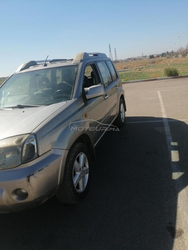 nisan x trail 