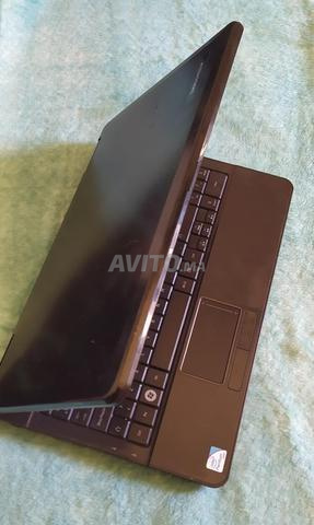 PC propre, fonctionne bien, aucun défaut, garanti