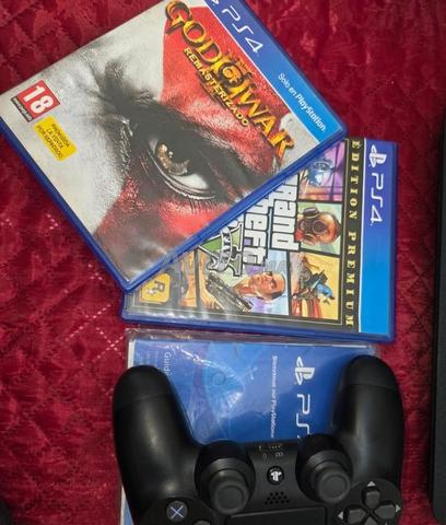PlayStation 4 quasi neuve - 2