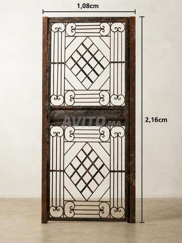 Porte en fer forgé solide - 2