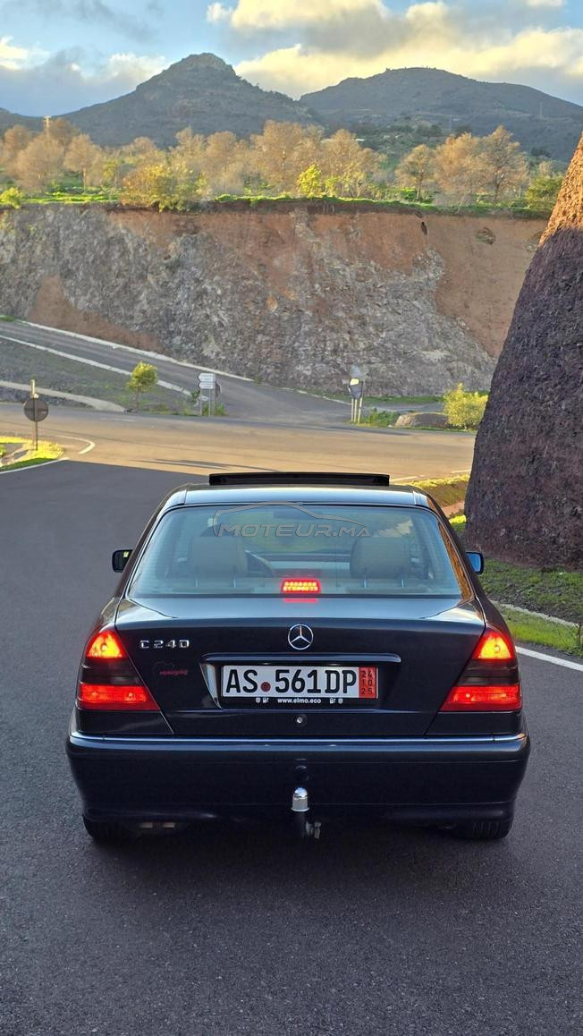 Mercedes C240