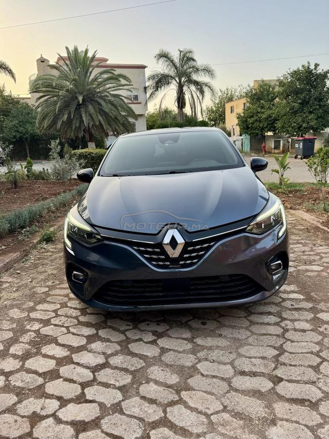 clio 5 intense 
