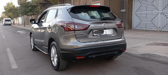 nissan Qashqai 2017 3amra