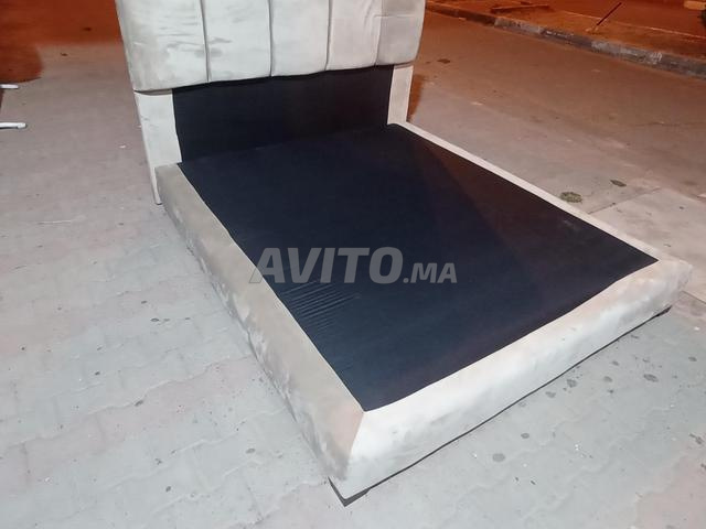 Lits tapissés 190/160cm - 2