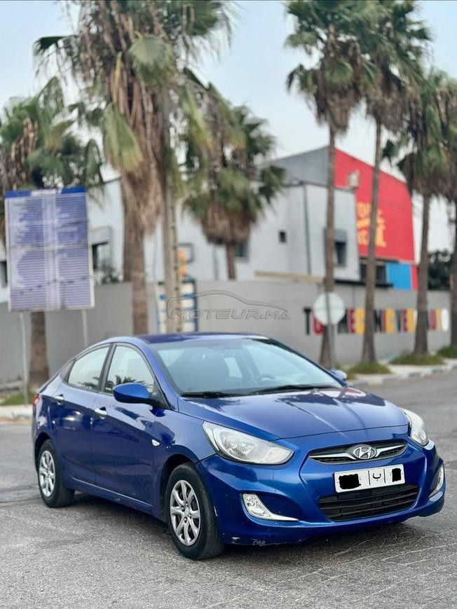 للبيع سيارة هيونداي أكسنت Accent Hyundai 