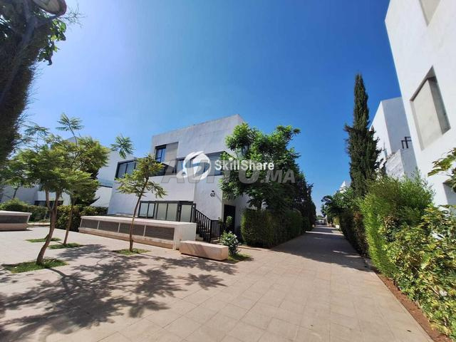 Appartement/ Duplex à vendre-Bouskoura Ville Verte