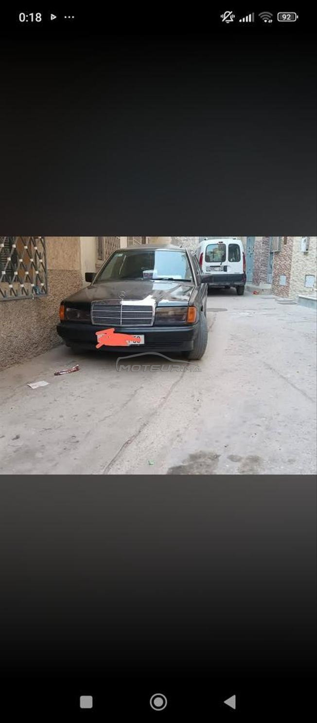 سيارة للبيع من نواع مرسيدس 190