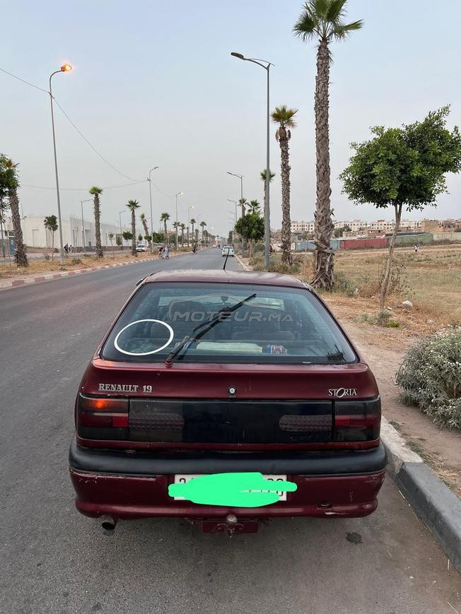 سيارة للبيع 