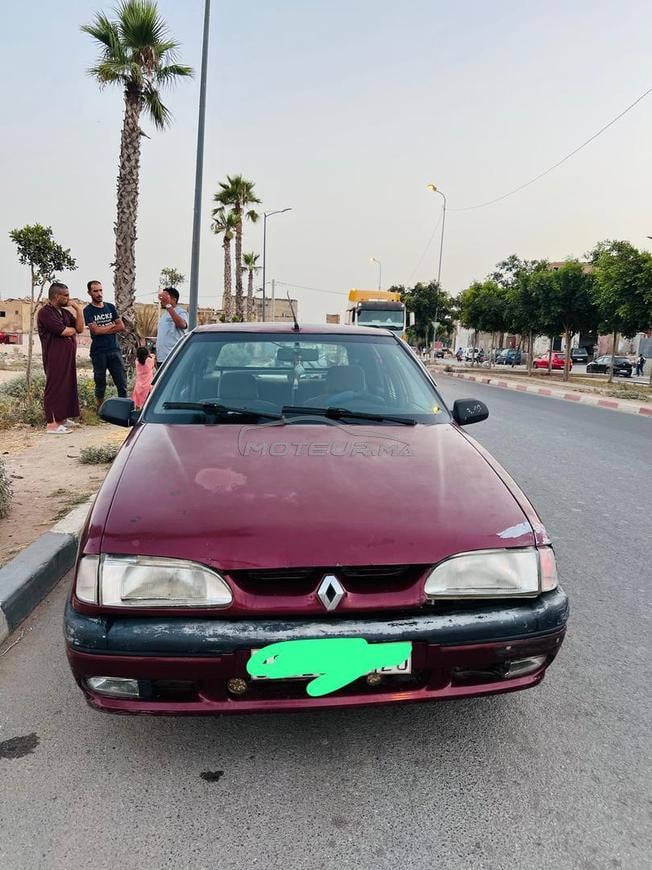 سيارة للبيع 