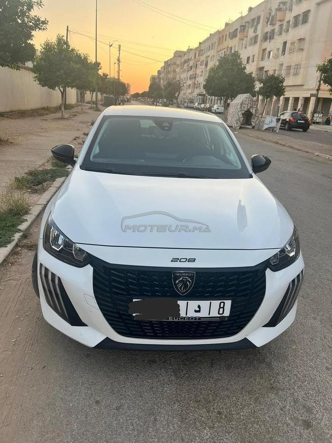 Peugeot 208 Diesel Manuelle 2025 à Meknès