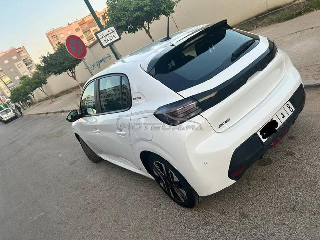 Peugeot 208 Diesel Manuelle 2025 à Meknès