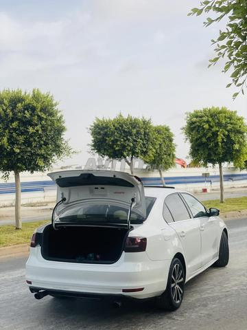 VW Jetta USA version GLI BVA - 2