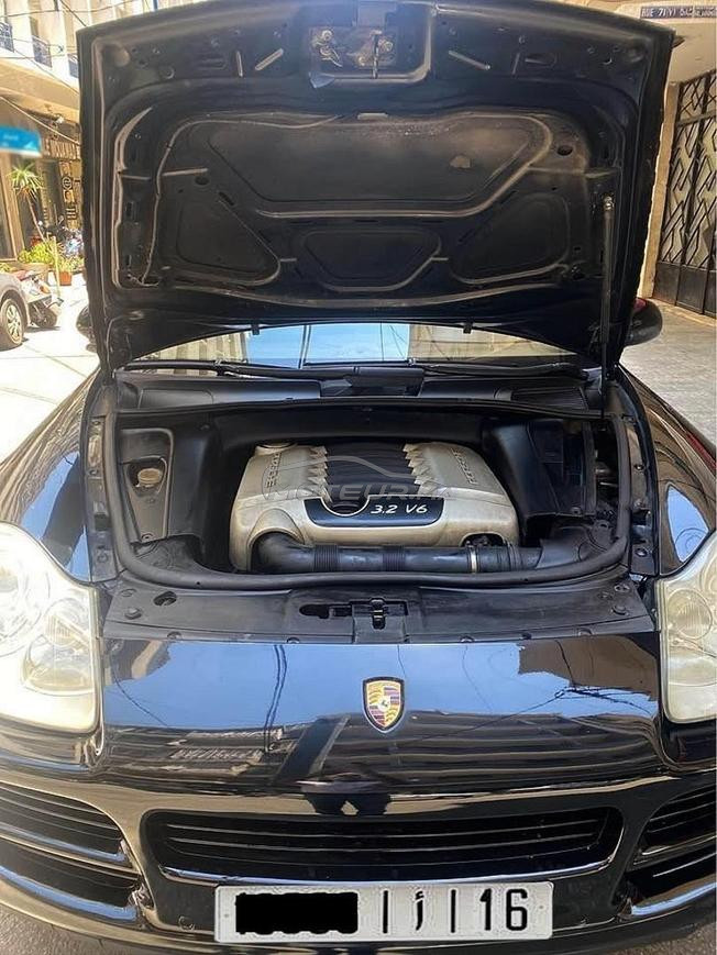 Porsche cayenne 3.2