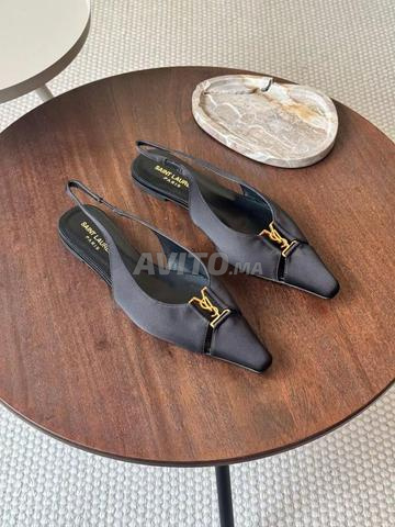 صندل YSL مسطح من الجلد الأصلي YS5430 - 2