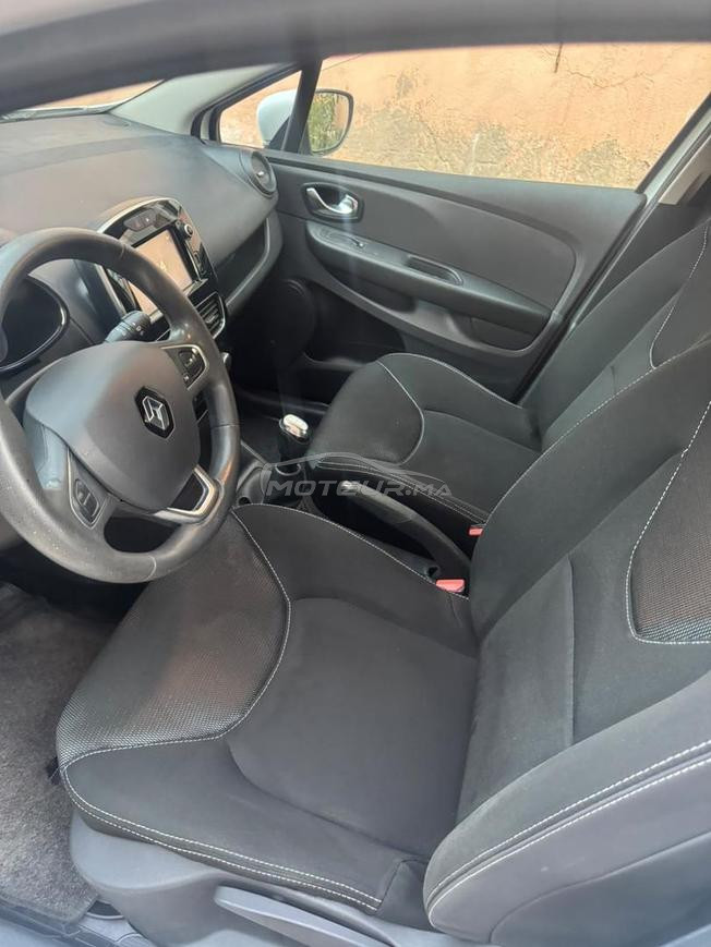 Renault clio essence à vendre