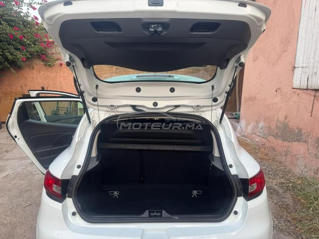Renault clio essence à vendre