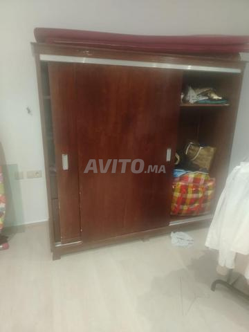 Meubles de rangement en bois massif à vendre - 2