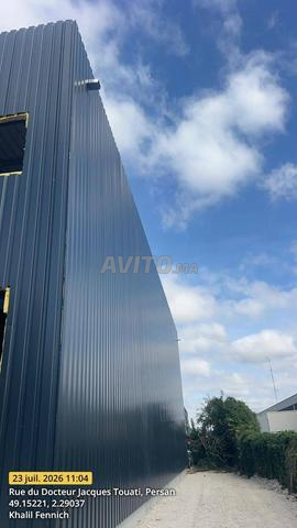 BÂTIMENTS INDUSTRIELS ENTREPÔT• SHOWROOMS