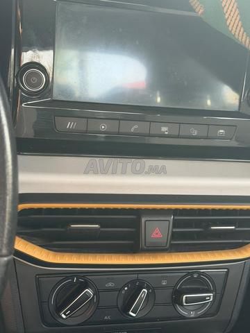 Arona 23
