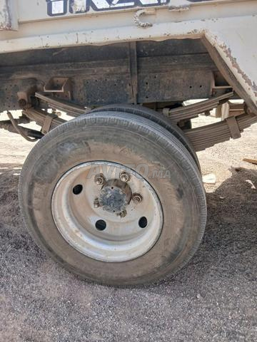شاحنة ميتسوبيشي FK - 2