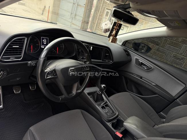 Seat Leon Black Line | 1ʳᵉ main |