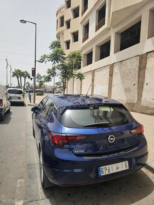 Opel Astra Diesel Automatique 2021 à Agadir