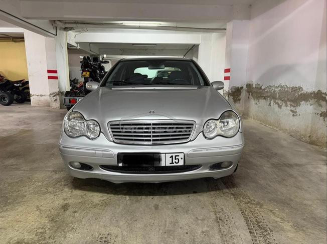 mercedes Benz model 2002 diwana 2008 automatique 