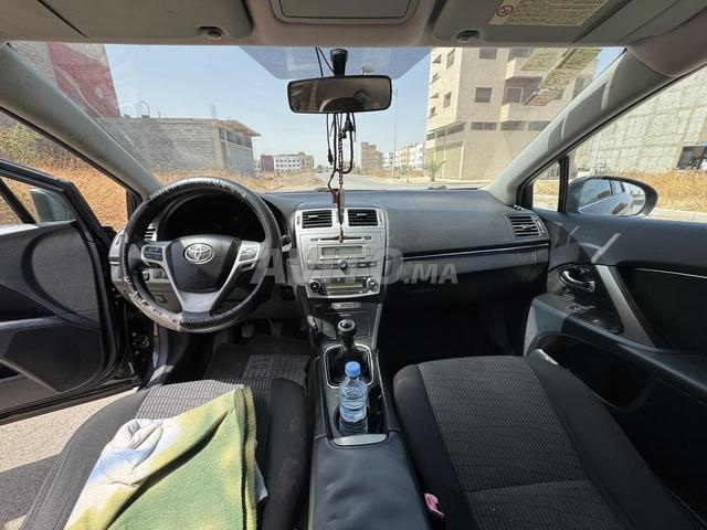 Toyota Avensis 2012 - 2