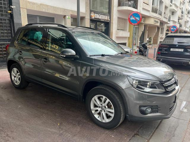 Volkswagen Tiguan - 2