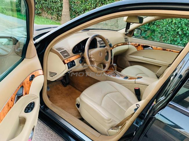 Mercedes E320 